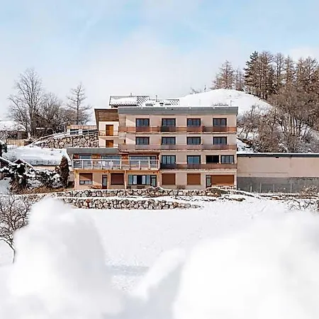 Les Sorbiers Otel *